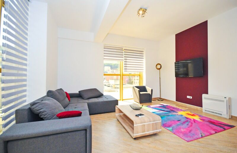 בודווה Sea Breeze Lux Apartments מראה חיצוני תמונה